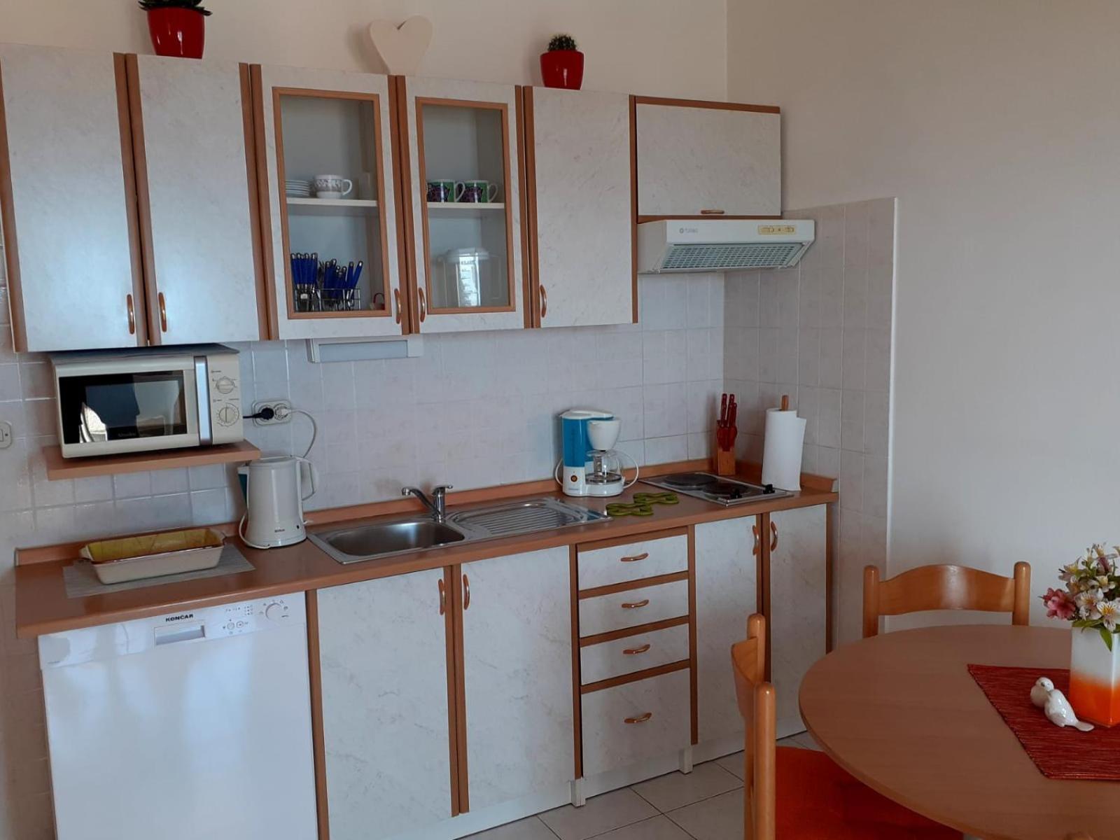 Apartments Borovina Bol Eksteriør bilde