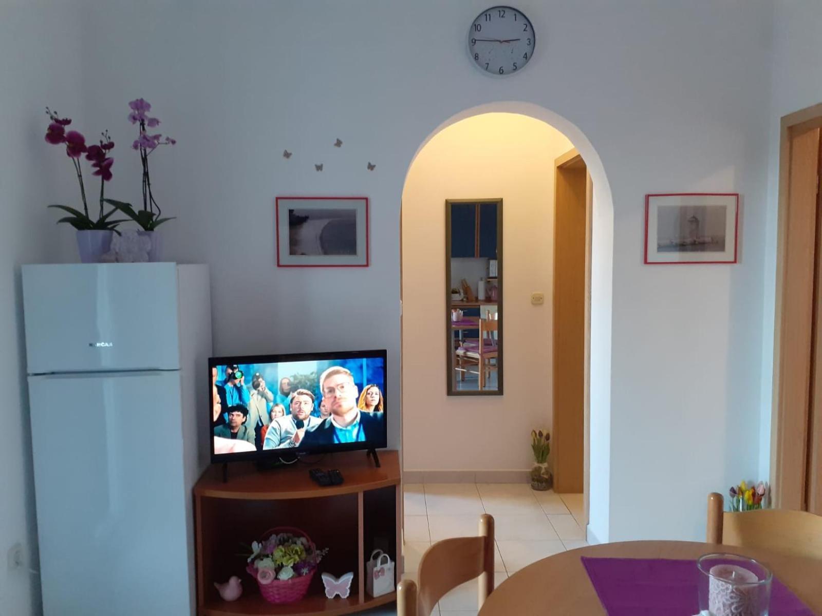 Apartments Borovina Bol Rom bilde