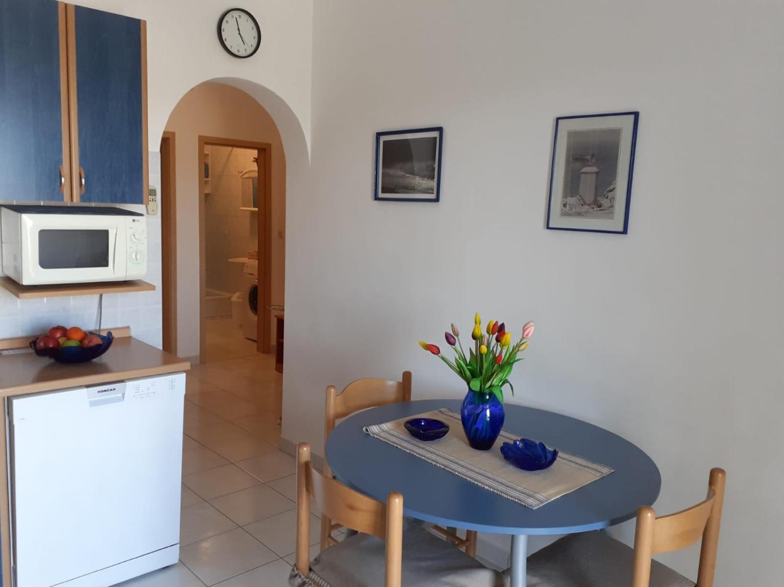 Apartments Borovina Bol Rom bilde